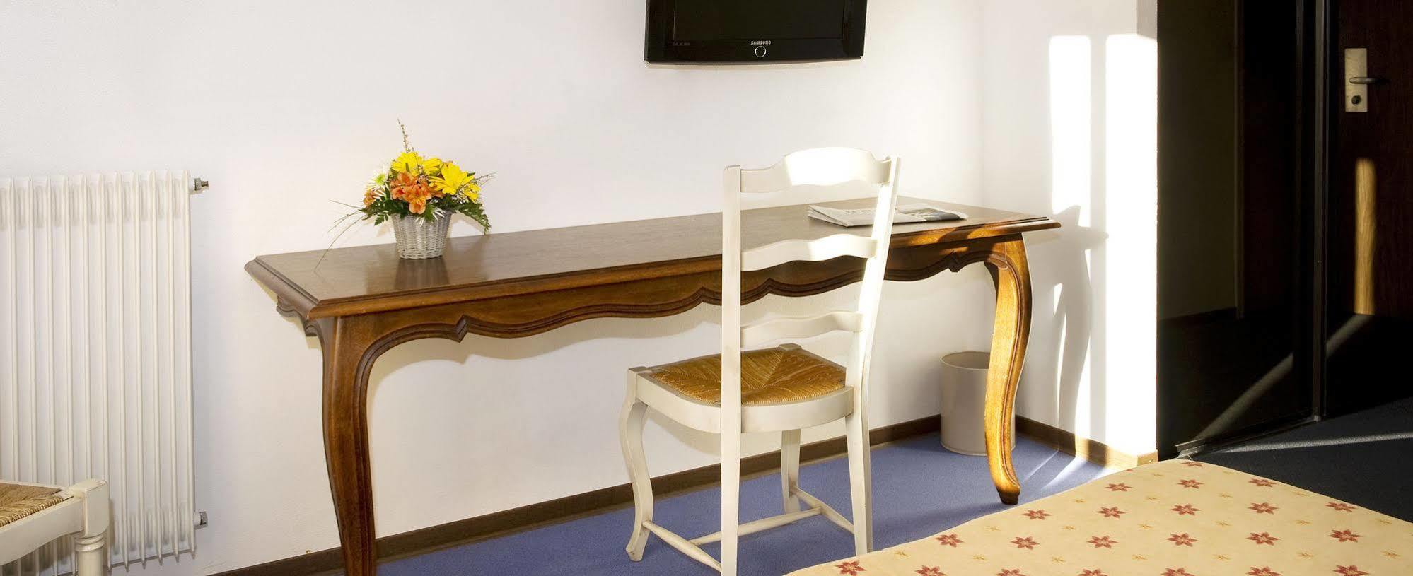 Hotel Les Peyrieres Olemps Dış mekan fotoğraf