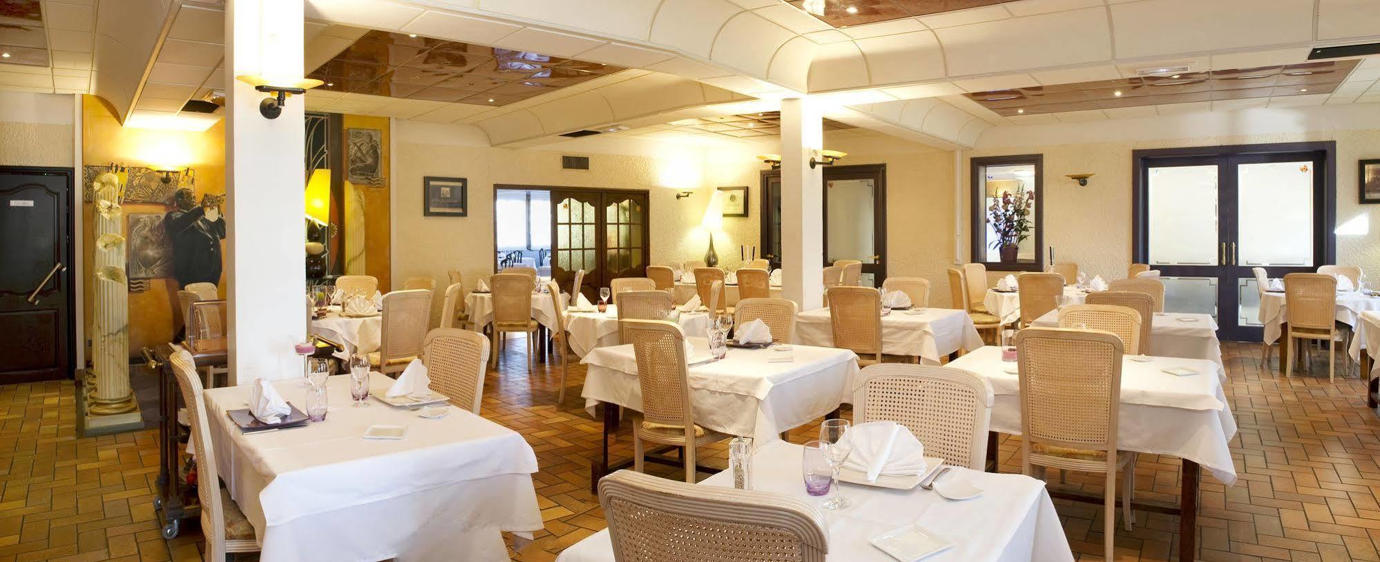 Hotel Les Peyrieres Olemps Dış mekan fotoğraf